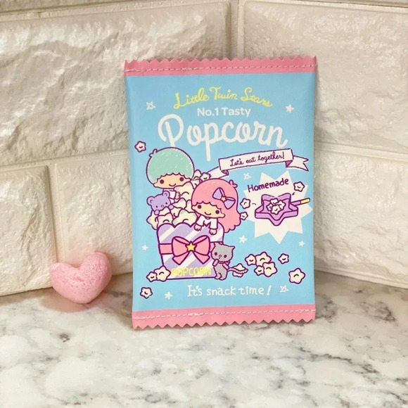 3/$20 🌸 Little Twin Star Rectangular Pouch - Picture 1 of 4